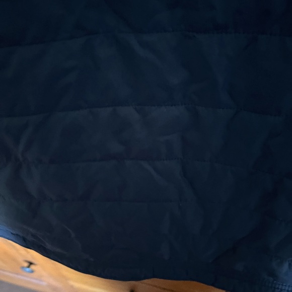 Carhart rain defender vest,women’s size large, navy, NWT, company logo removed - Picture 8 of 12